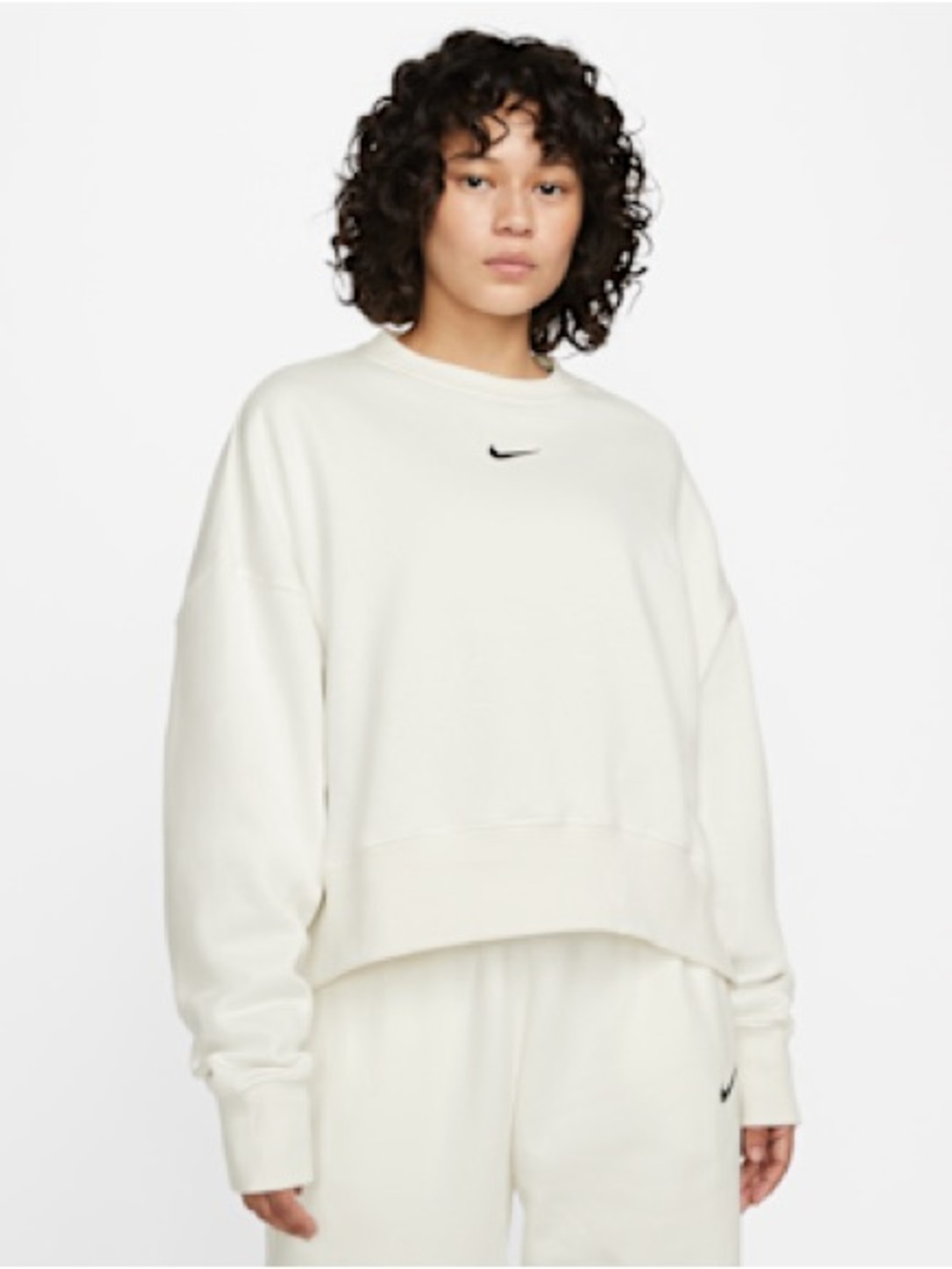 Nike Sportswear Phoenix Fleece
Women's Over-Oversized Crew-Neck Sweatshirt XL